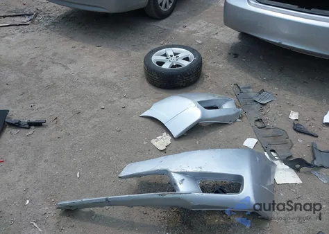 2011 Honda Civic Lx-S z USA, uszkodzony, nr VIN 19XFA1F68BE009998